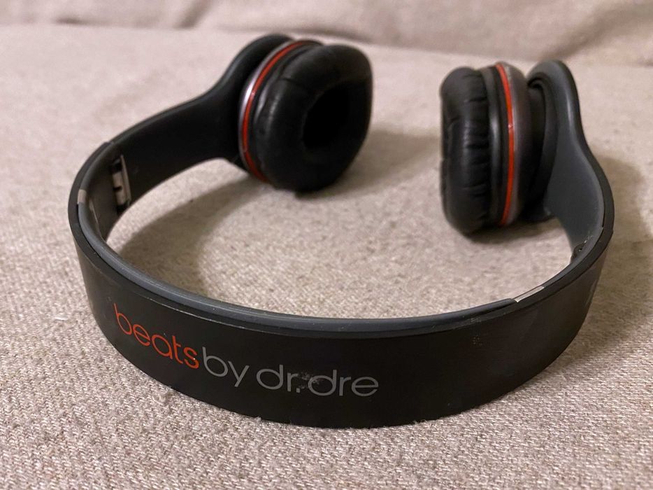 Casti Beats by Dr Dre Solo HD originale pliabile  husa si cablu audio
