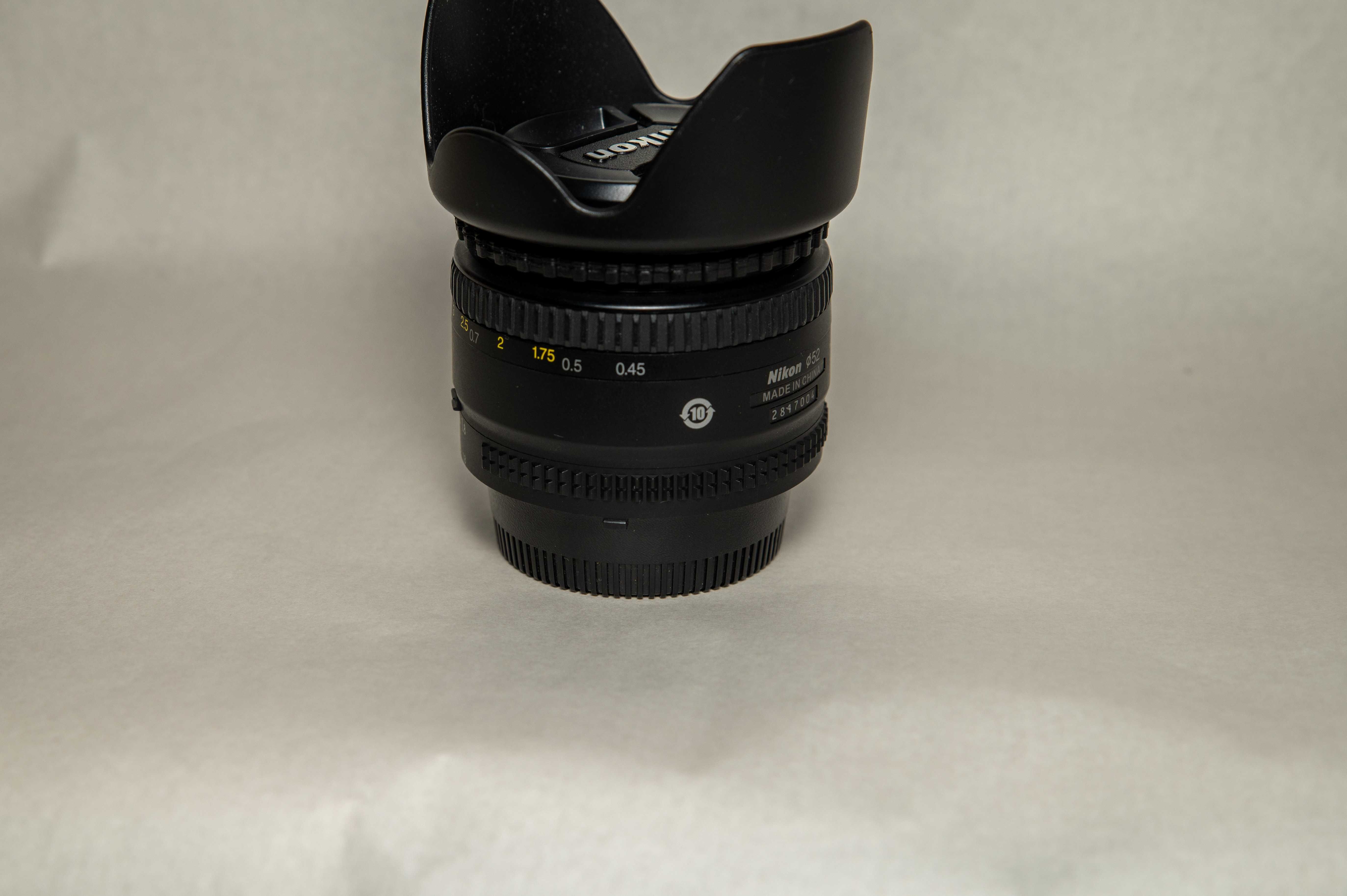 Обективи Nikkor AF-S 70-300mm f4.5-5.6 ED VR  и 50mm f1.8D