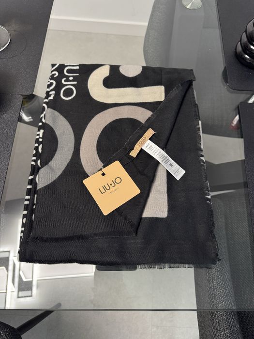 Шал liu jo,  нов