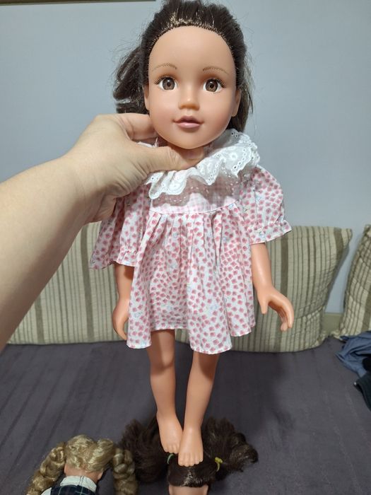 Papusi Design a Friend