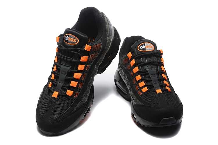 Мъжки маратонки Nike Air Max 95 налични 43 и 44