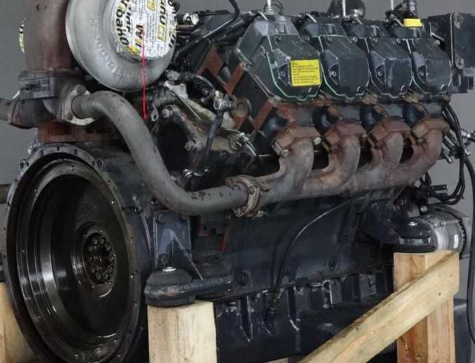 Motor complet Deutz TCD2015 V08-Piese de motor