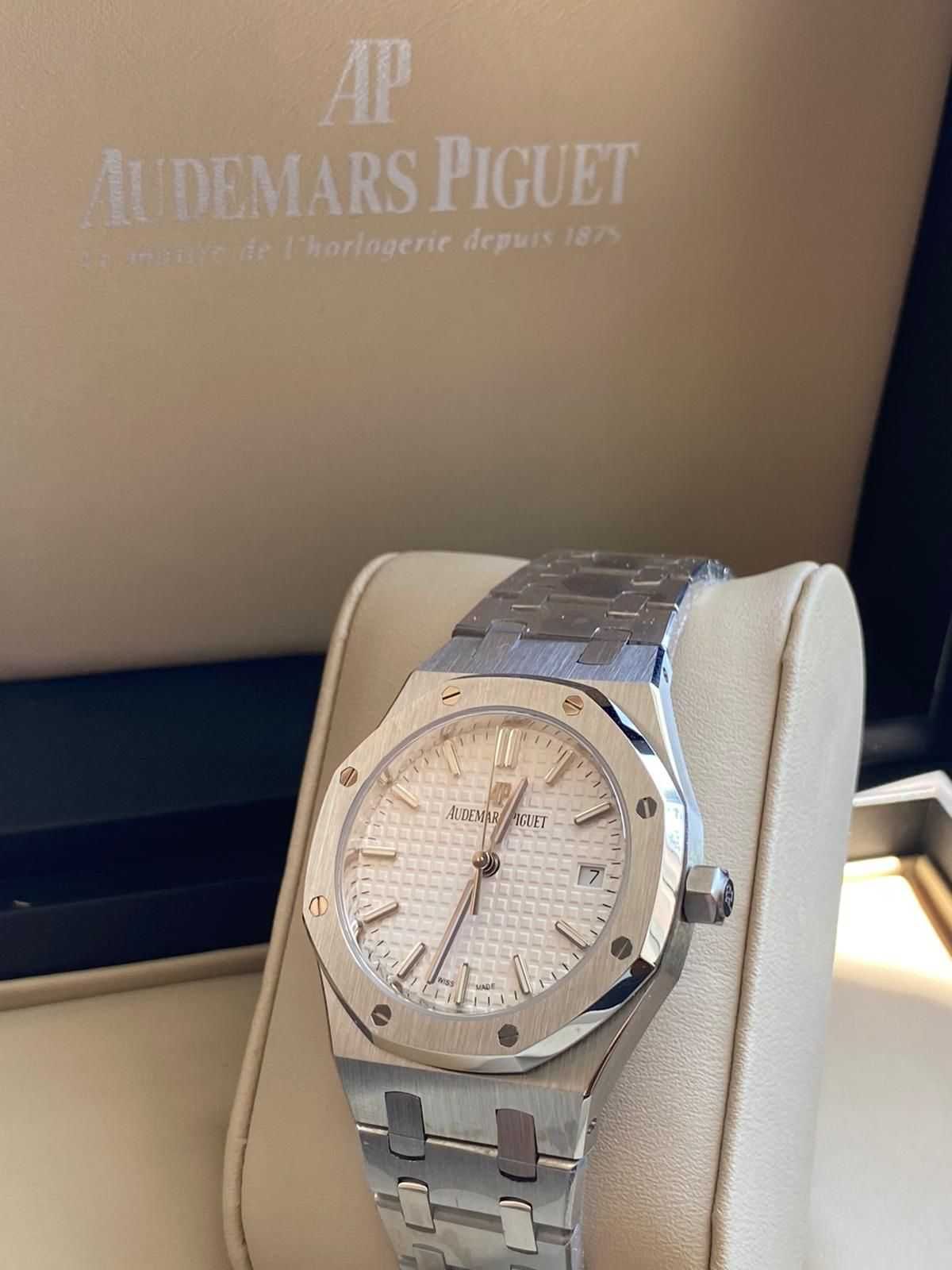 Audemars Piguet Royal Oak Ladies 34mm Premium