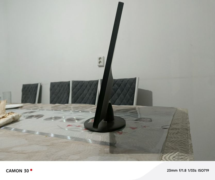 МОНИТОР Acer в нормальном состоянии