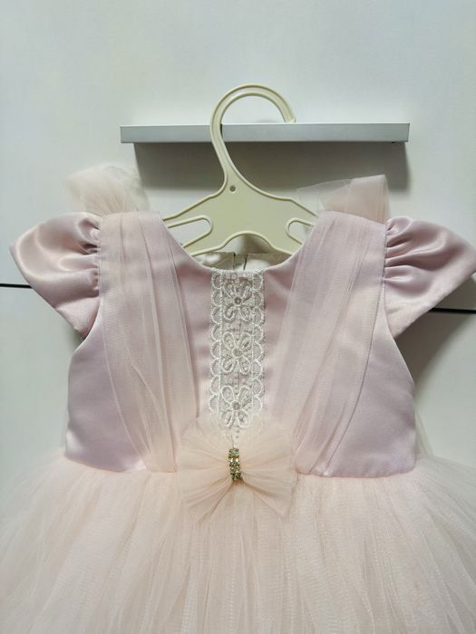 Rochie fetiță, roz pal cu tull, marime 68/74