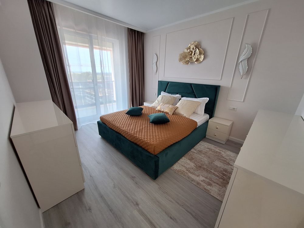 Se inchiziaza, Apartament 3 camere, NOU, 50m de metrou Berceni.