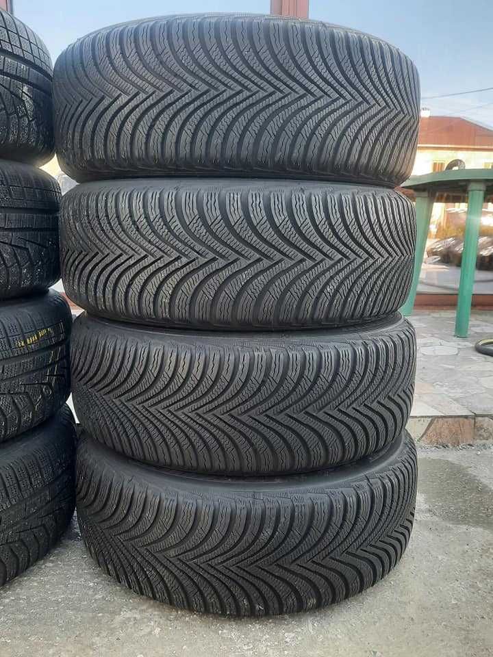 4 Броя 205/55/16 Michelin 2x7,5mm 2x7mm