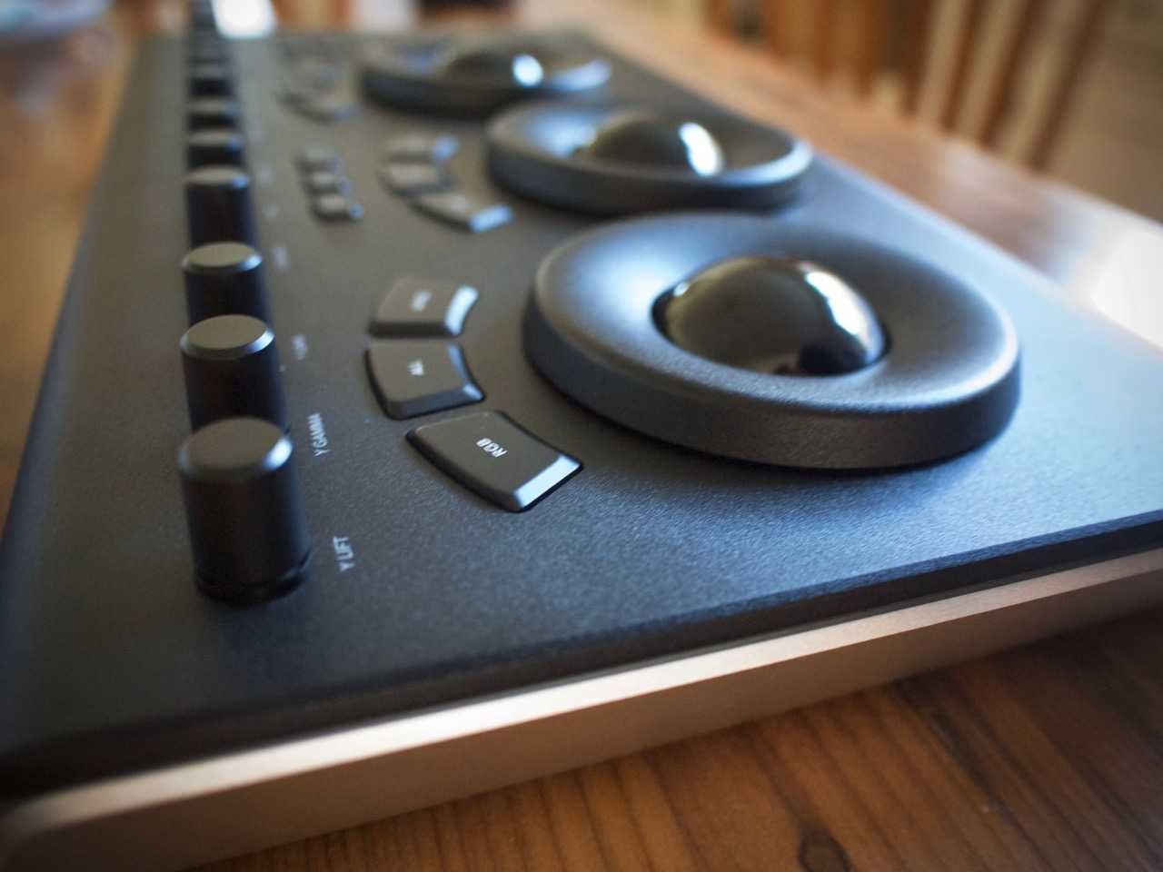 Контролер Blackmagic Design DaVinci Resolve Micro Panel (бартер)