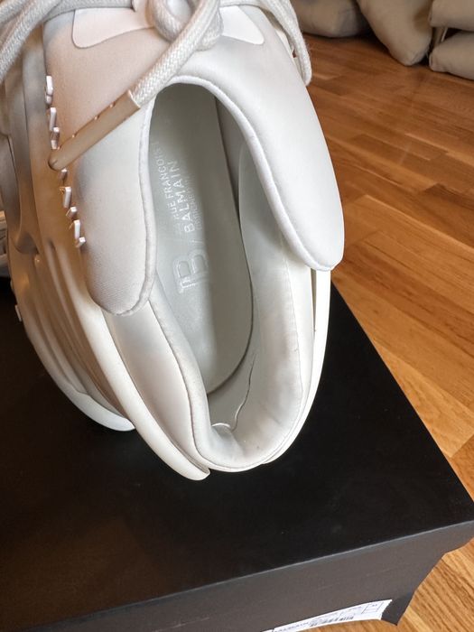 Balmain Unicorn White 43 - Legit Check