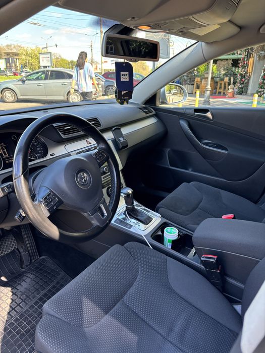 Vand/Schimb VW PASSAT