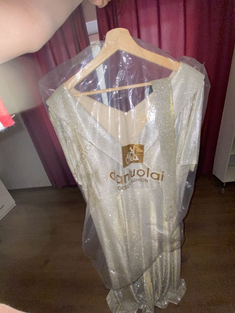 Продаю платье большой размер