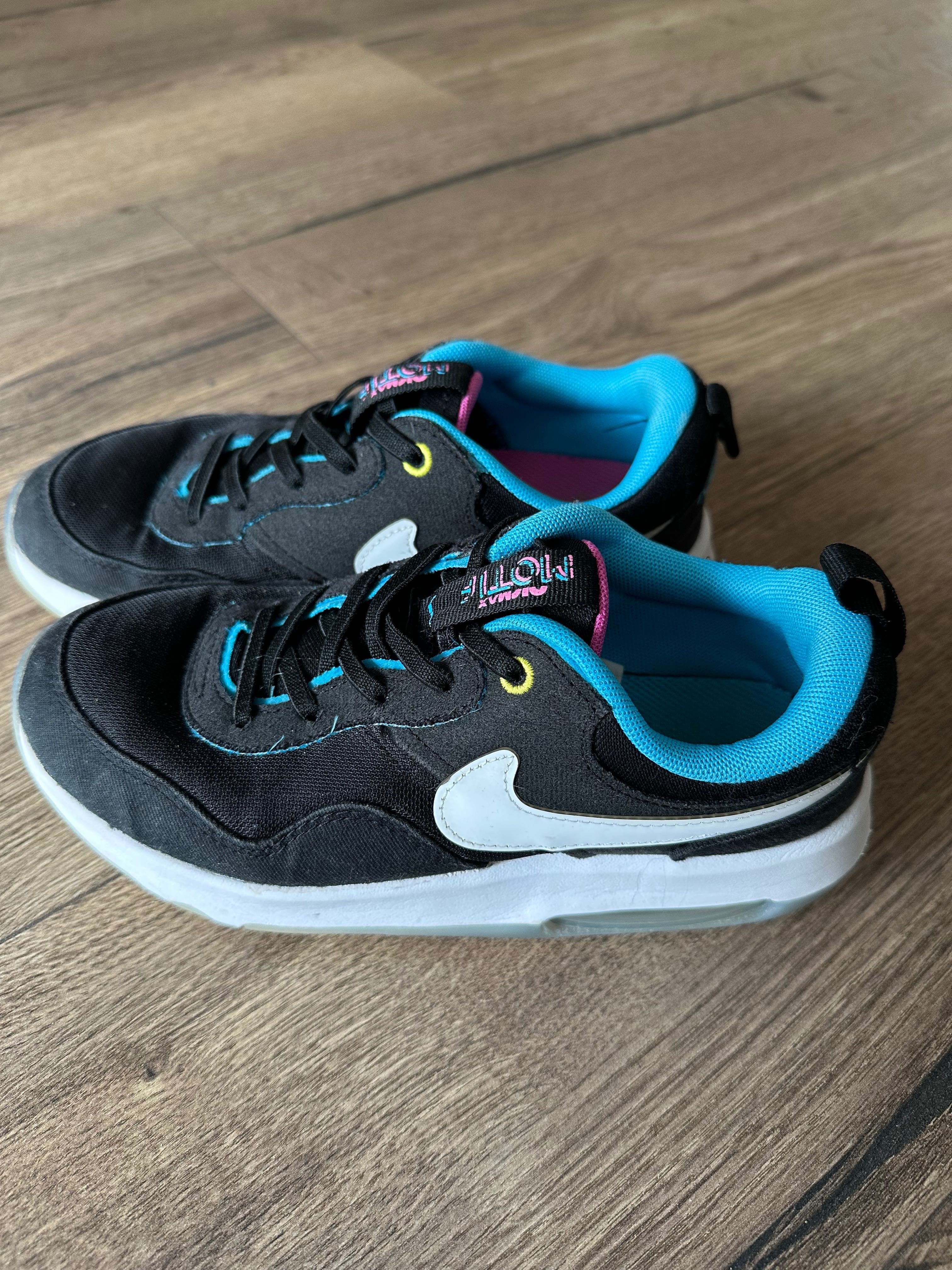 детски маратонки Nike Air Max номер 35