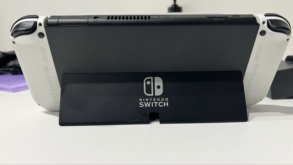Продается Nintendo Switch Oled