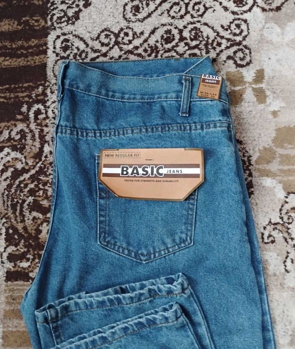 Vând pantaloni bărbați