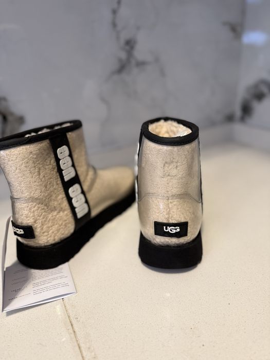 UGG НАЛИЧНИ 37,38,39,40  89лв без кутия