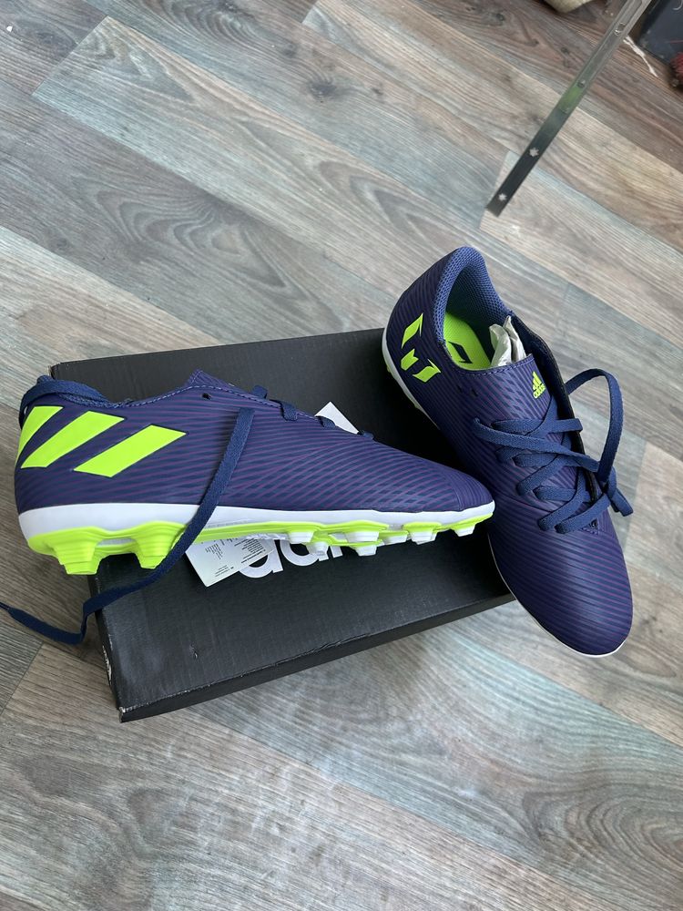 Бутонки Adidas