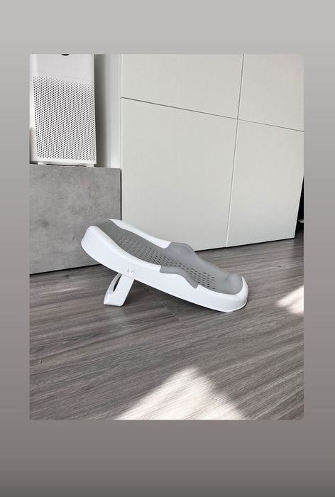 Подложка за вана MONI