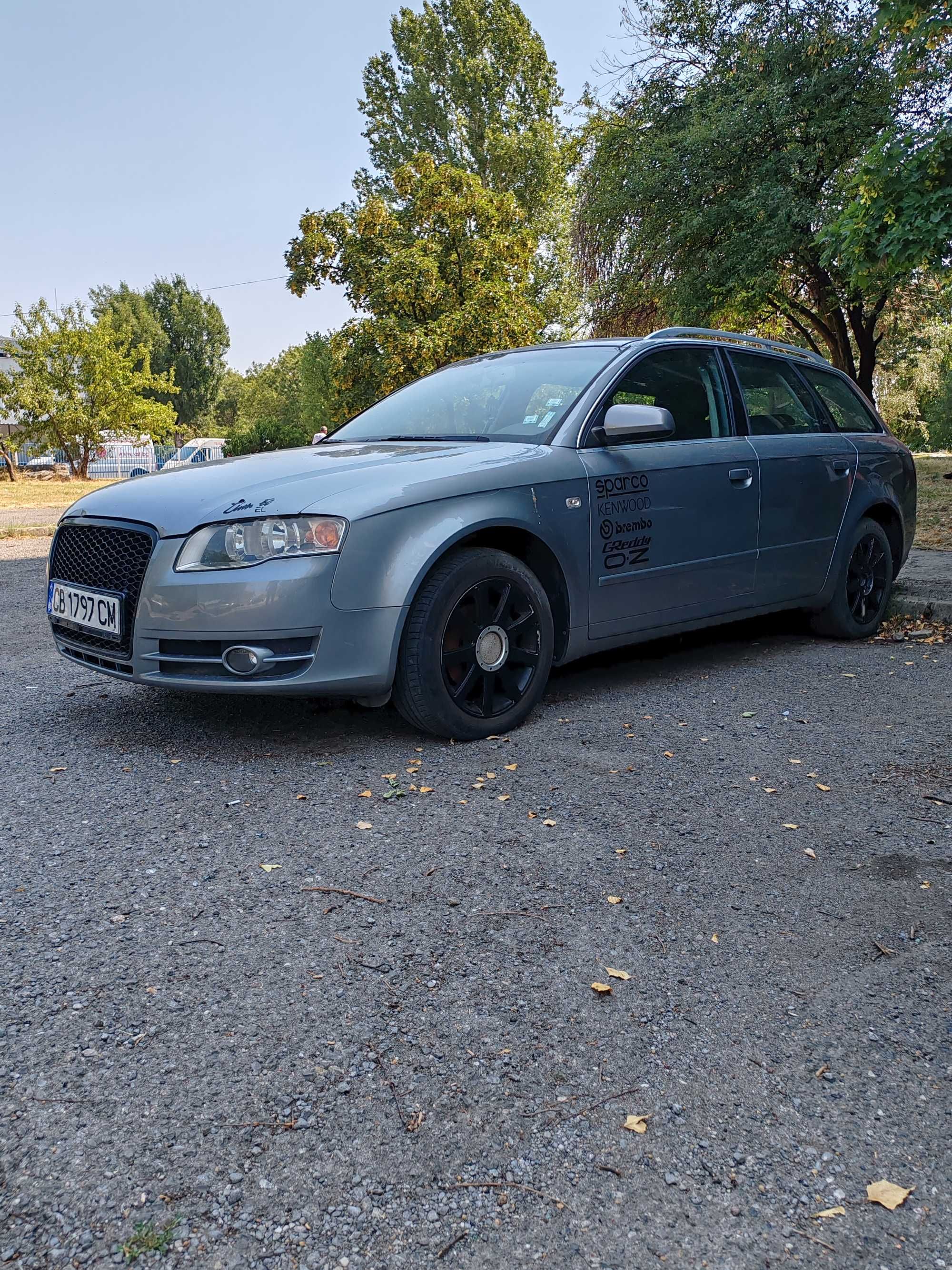 Продавам AUDI A4