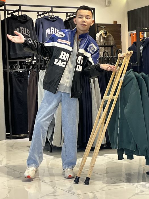 Продам б/у костыль,балдақ