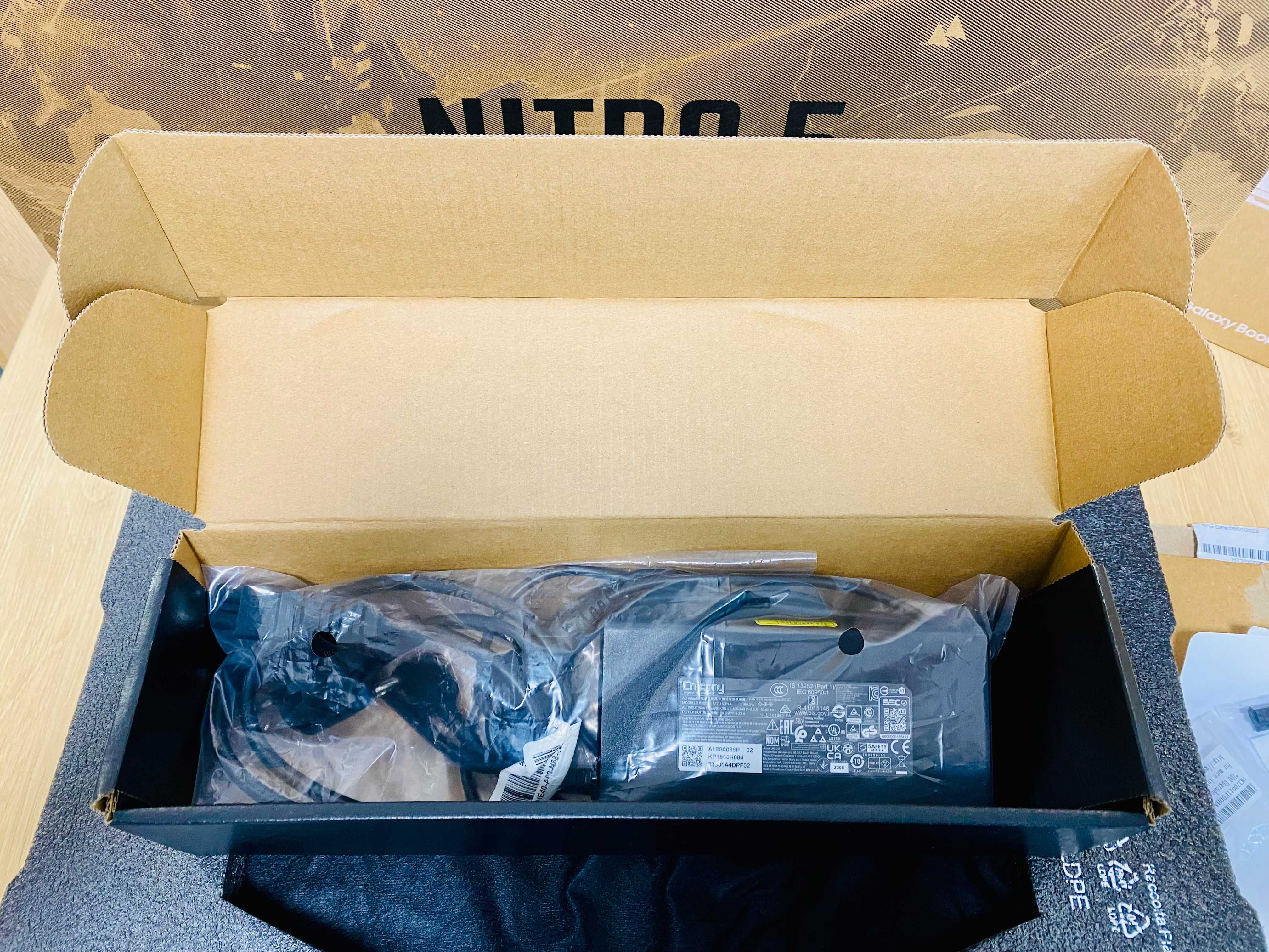 НОВ! Acer Nitro 5 AN517-54-797L Intel® Core™ i7-11600H, 32 GB, 1TB SSD