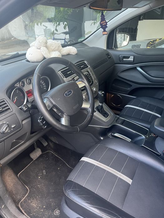 Ford Kuga 4X4 an 2011  2.0tdci diesel euro 5