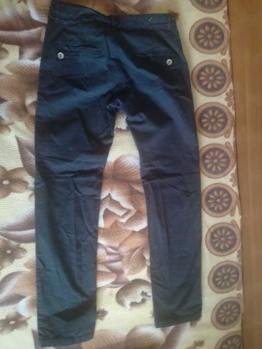 Продавам детски дънки-черни Fasion Kids