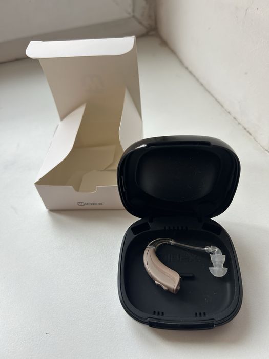 Слуховой аппарат Widex EVOKE RIC F .Есть торг