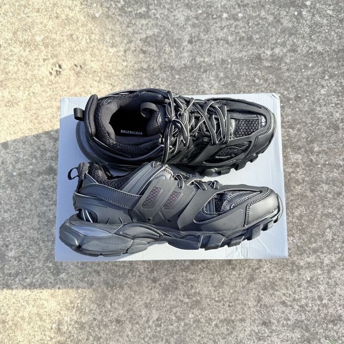 Balenciaga Track Black