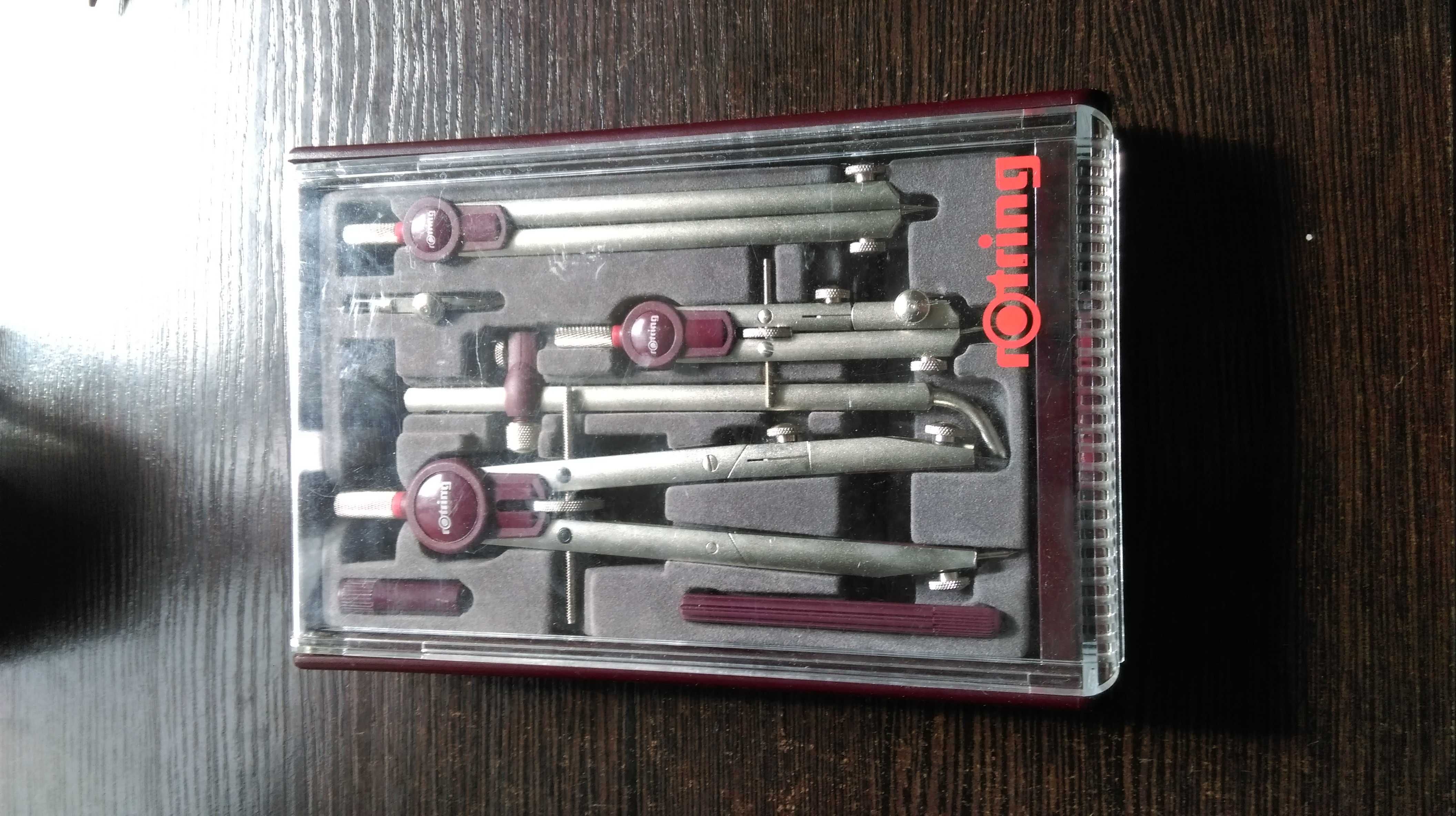 Продам готовальню Rotring CONVEX (7 предметов)