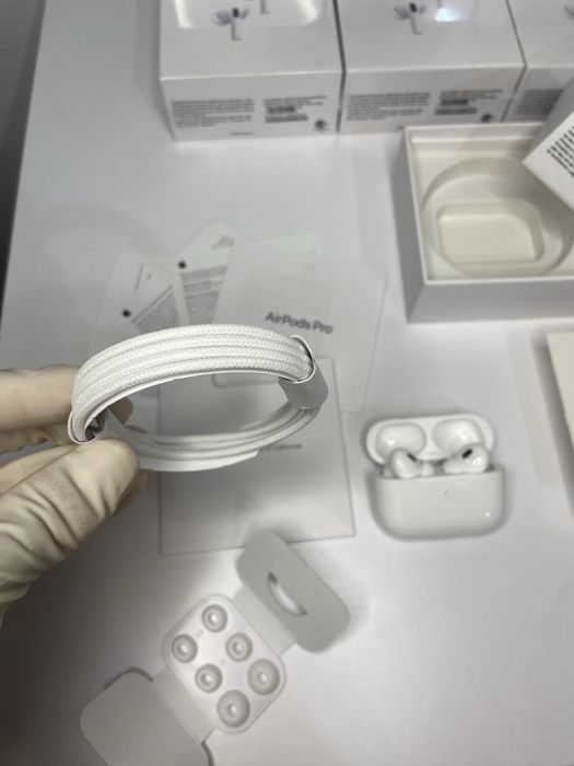 Airpods pro 2(MODELUL NOU) sigilate