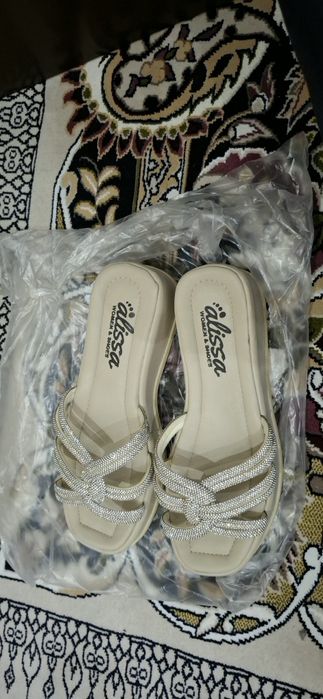 Женский тапочки +бонус Аёллар тапочкаси хадияси хам бор