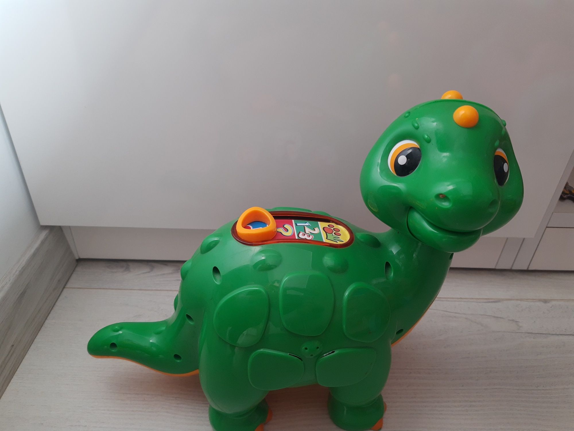 Clementoni - Интерактивна играчка *Динозавърчето Додо