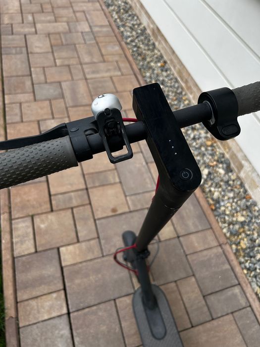 Trotineta electrica Xiaomi Mi (pret foarte bun)