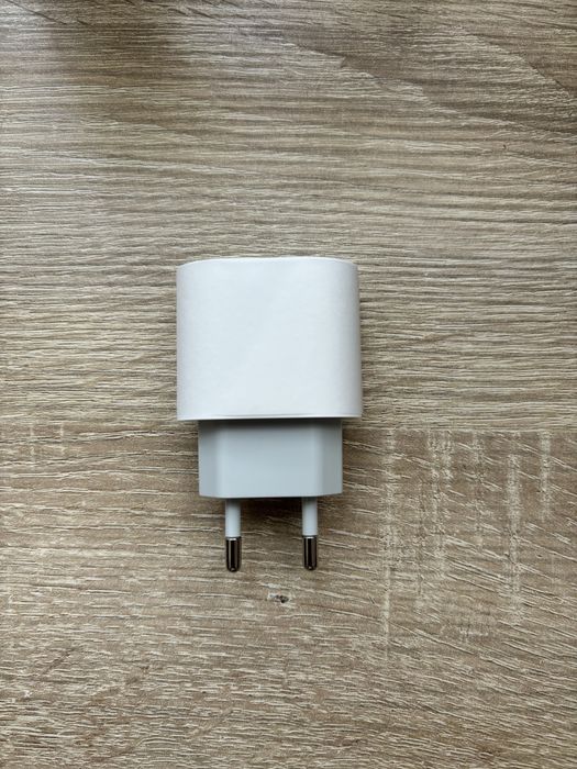  Оригинален Комплект зарядно Айфон (iPhone) USB-Type-C 20W