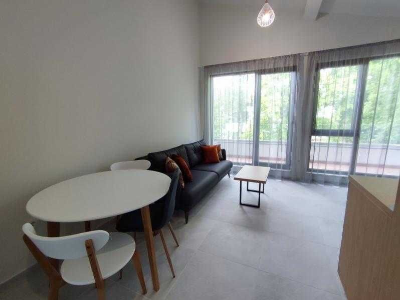 Луксозен двустаен апартамент в Крайморие