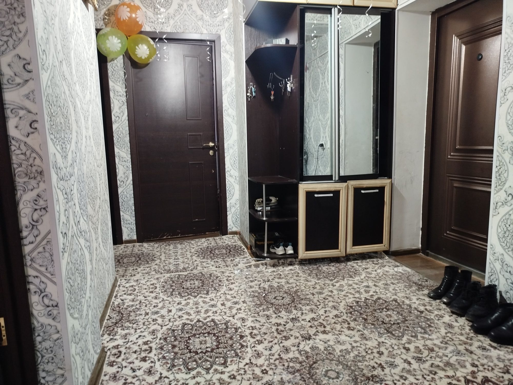 27-мкр да дом сатылады  3 комната