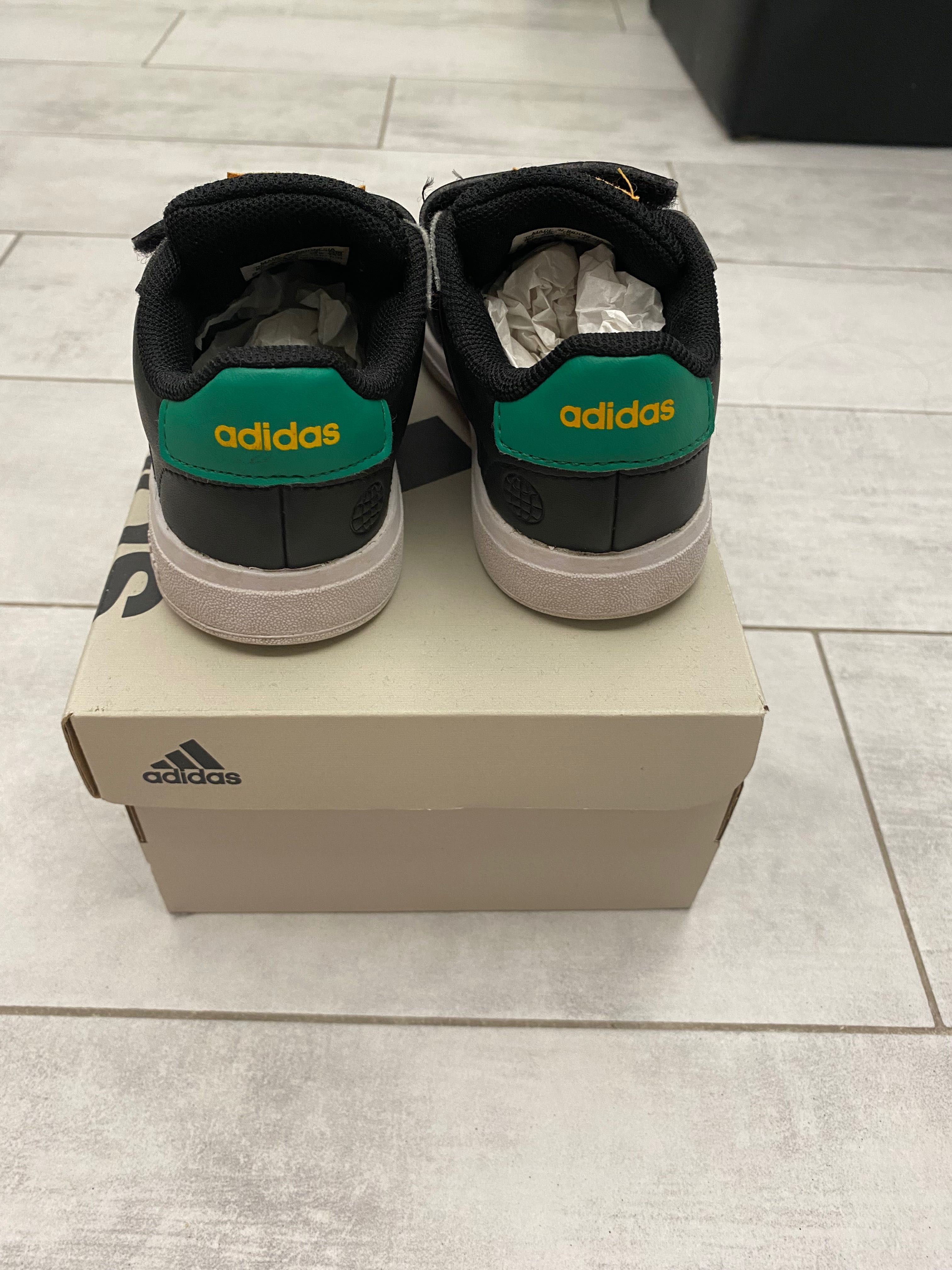 Детски кецове Adidas