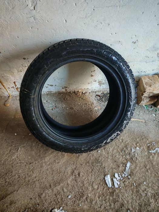 Зимняя резина шипованная 225/50/18