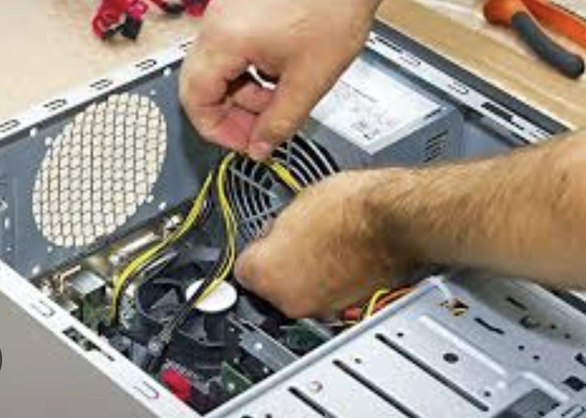 Reparații Calculatoare și laptopuri la domiciliu
