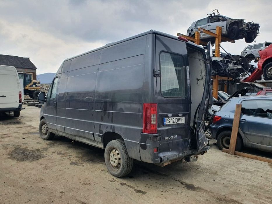 Dezmembrez Peugeot boxer motor 2.8hdi 128cp 8140.43S dezmembrez  jumper citroen cutie