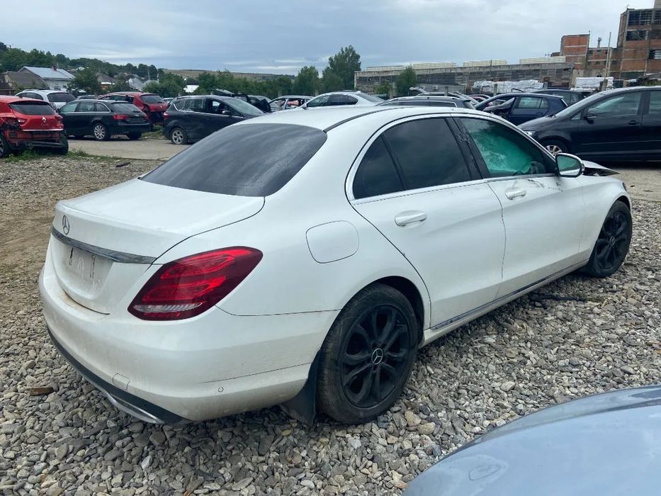 Dezmembrez Mercedes C Class W205 2016 Diferite Motorizari