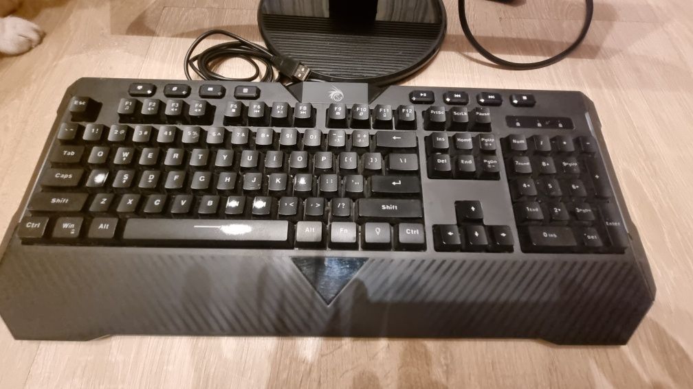 Monitor Acer K222HQL 22 inch + bonus tastatura