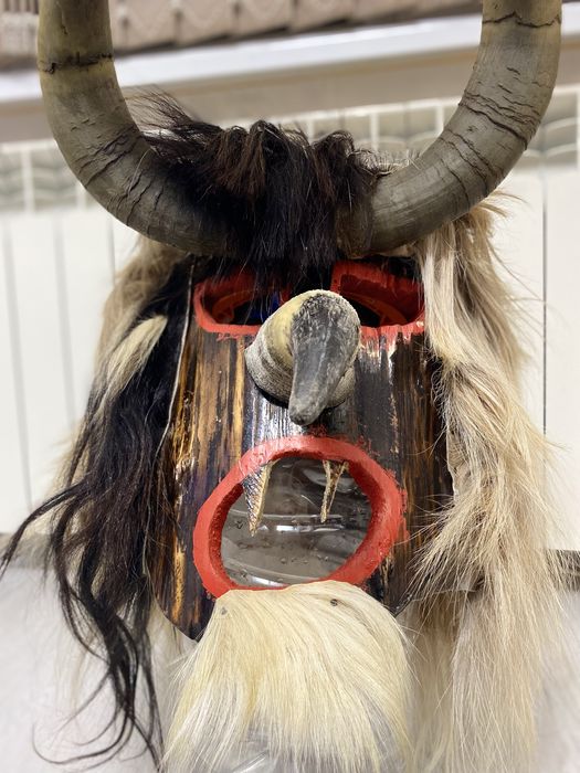 Кукерска /сурвакарска маска