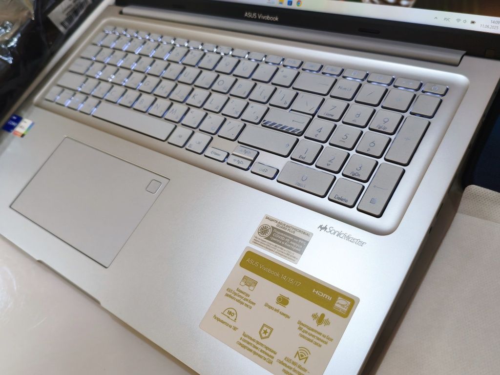 Core i7-13 SSD1000GB ОЗУ16ГБ 17.3 Мощный Ноутбук Asus Vivobook Работы