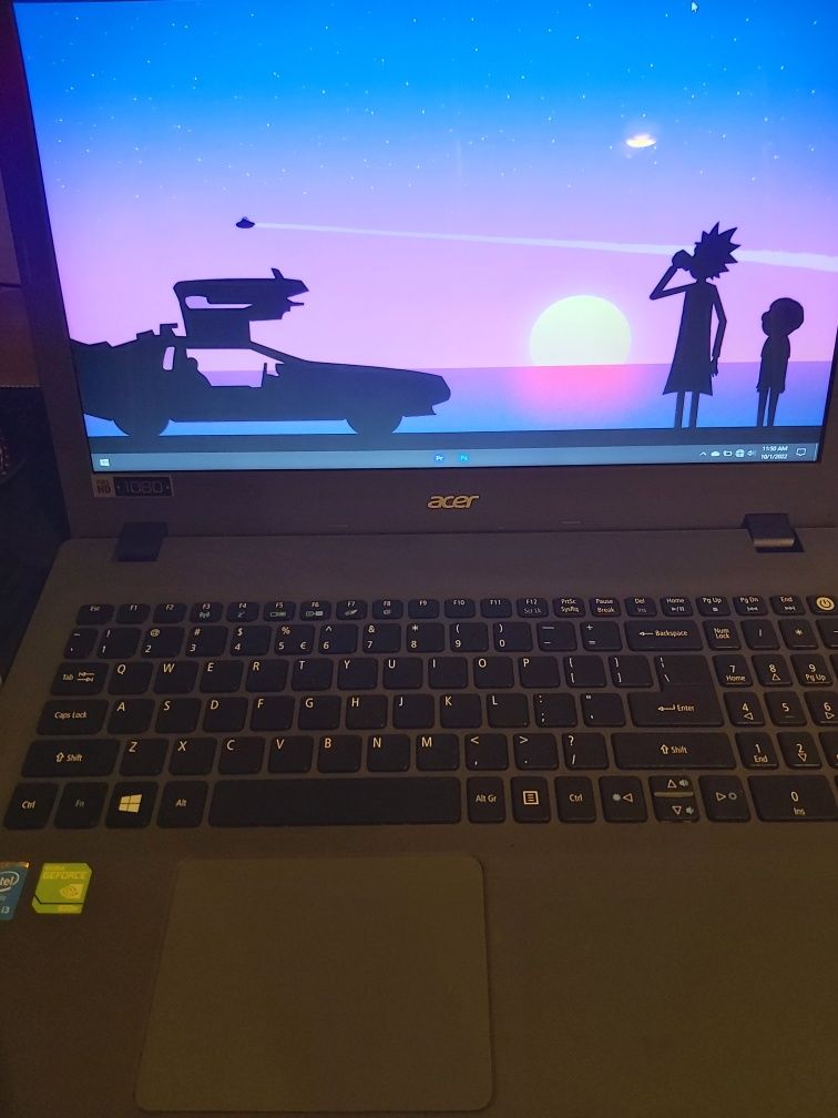 Vând laptop acer aspire