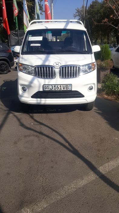 Вывоз мусир. Chiqindi tashish xizmati.