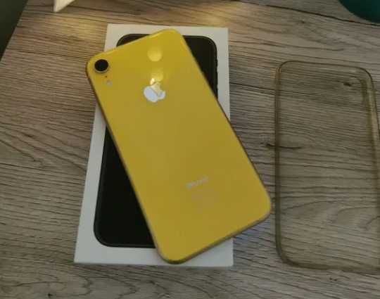 iPhone XR 128GB Yellow
