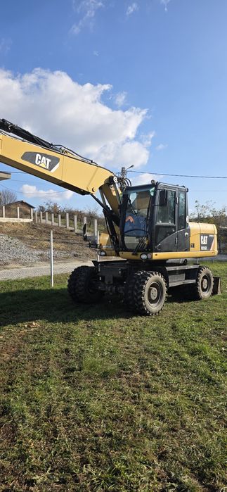 Excavator pe Roti CAT 316D