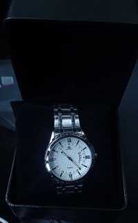 GoodStore Наручные часы кварцевые и набор с браслетом в подарок