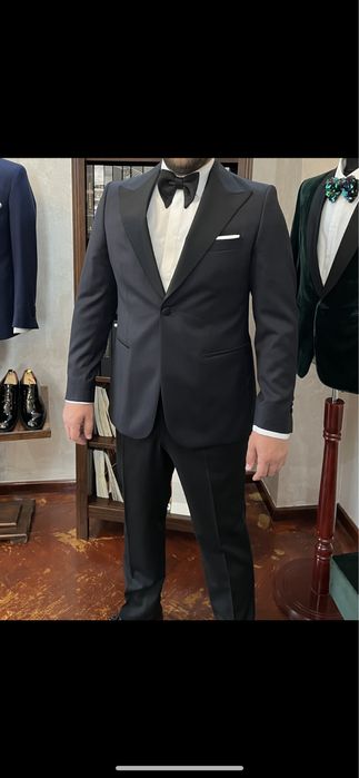 Costum ceremonie